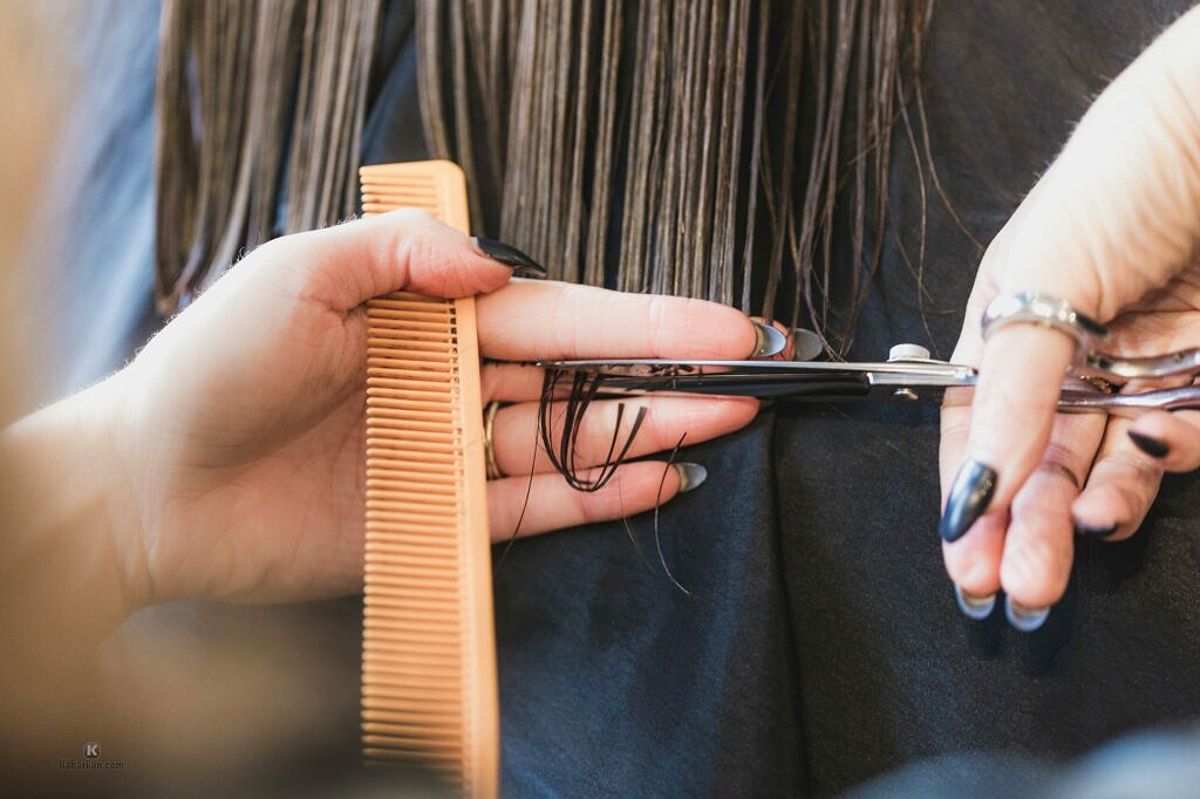 Potong Rambut yang Belum Selesai